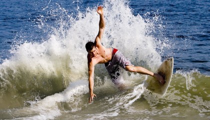 开云体育app官网下载地址-体育新闻中心完善体育栏目专业化制作流程，体育类新闻节目都有哪些