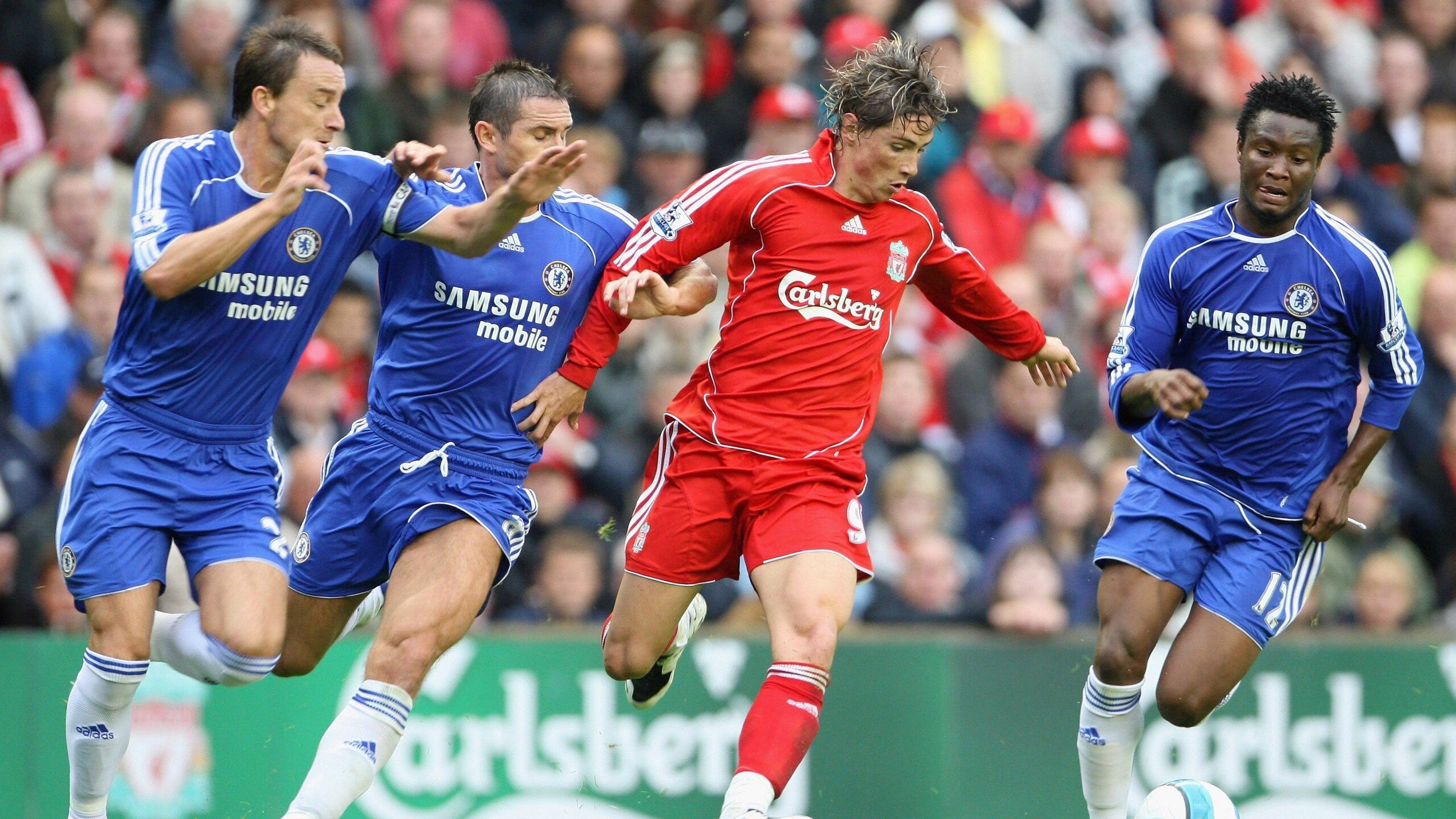 “武汉马拉松赛道:谁能在最后冲刺中力压群雄?”